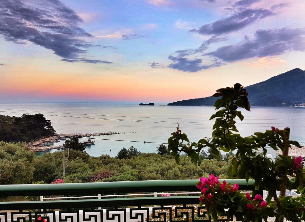 Dionysos Hotel Скала-Потамиас Экстерьер фото